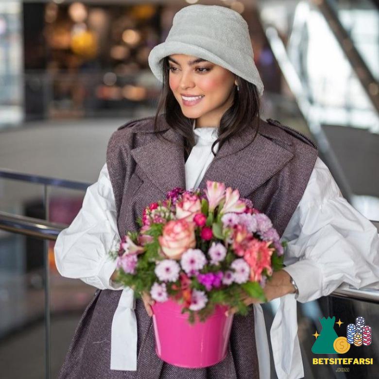 ونوس کامرانی قبل عمل زیبایی